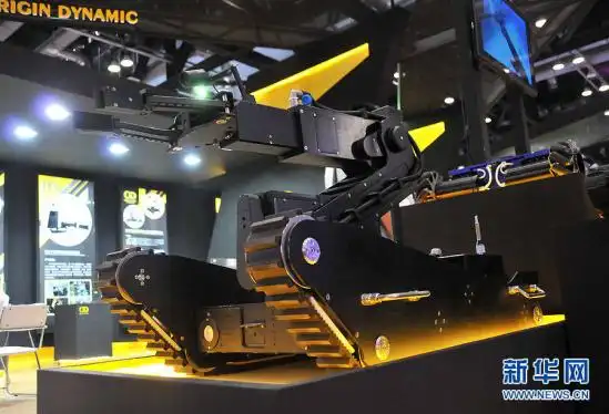 英媒:中国军队征召初创公司建设高科技军事装备