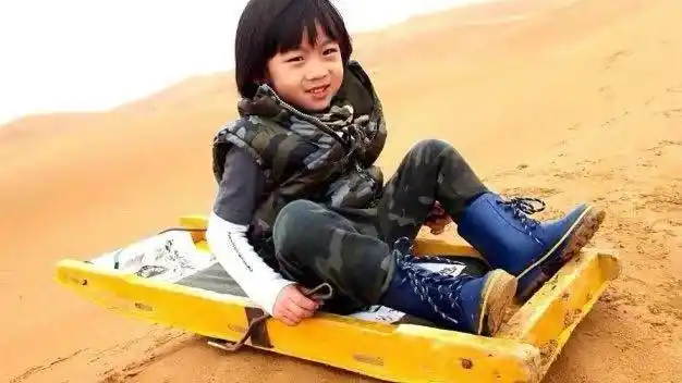 有种长残叫"kimi长大",难怪林志颖不在晒他的照片了,他变成啥样了?