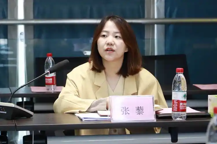 成都市职业能力建设指导中心评价机构管理部副部长张藜来四川现代职业