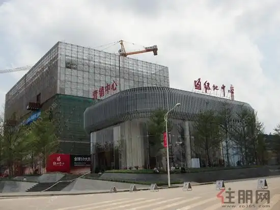 绿地效应:写字楼整栋出售 引发五象新区投资热潮-南宁住朋网