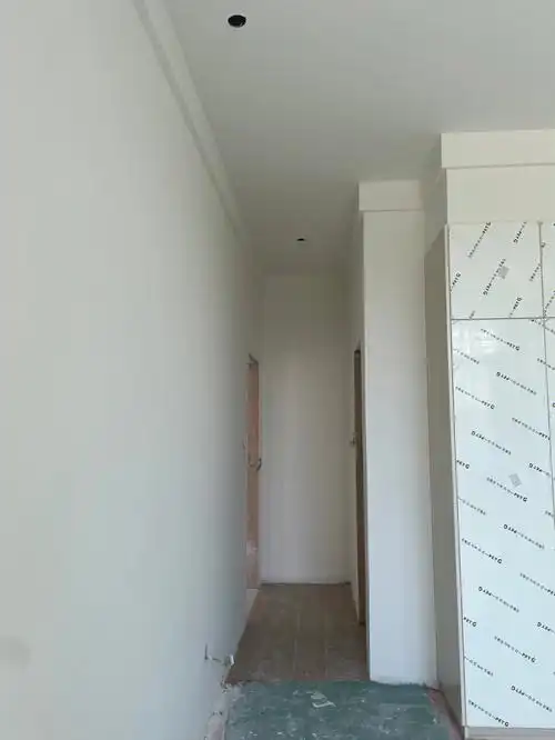 立邦菱花白安全下车