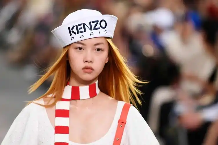 巴黎男装周kenzo品牌时装秀