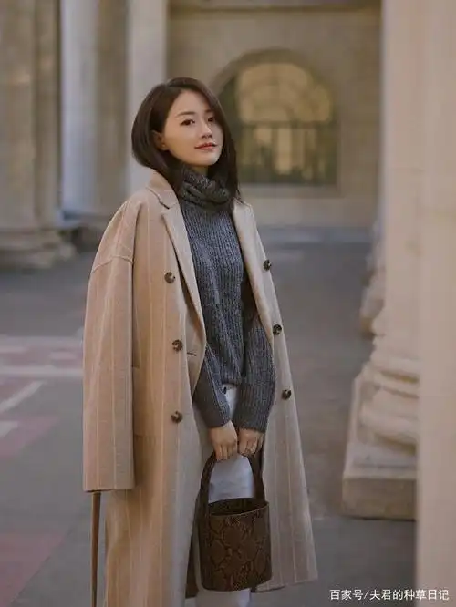 40岁的女人想甩掉中年感?这4个颜色尽量少穿,显老不说还没气质