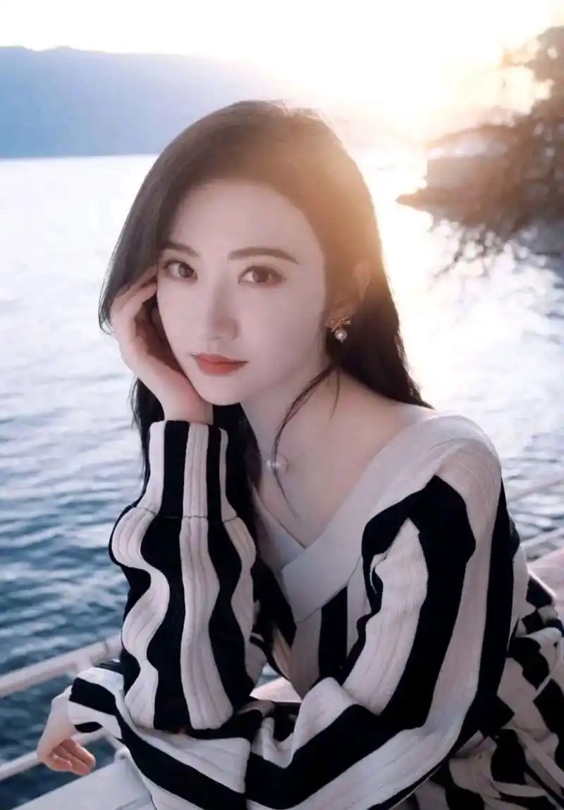 长得漂亮演技好,就是不红的五位女明星,大家觉得哪位最可惜呢?