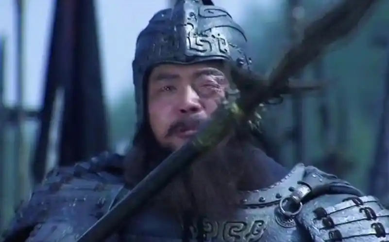 新三国:关羽大战夏侯惇