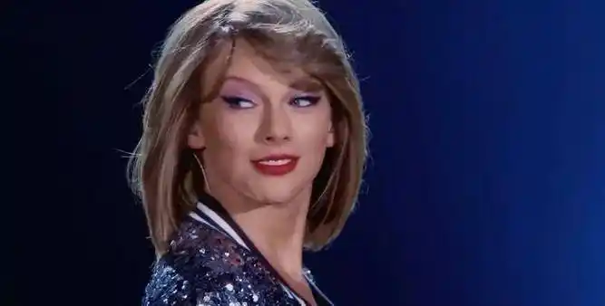 全世界最成功的女歌手,顶级流量,她的背后发生了什么?