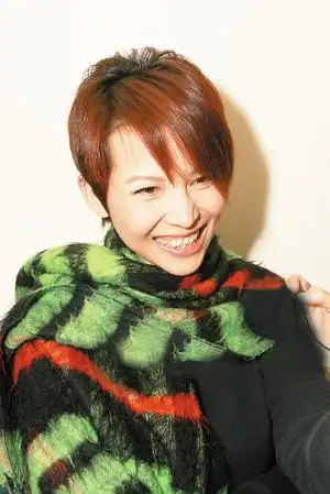 蔡少芬不承认奉子成婚嫁定章子怡替身张晋