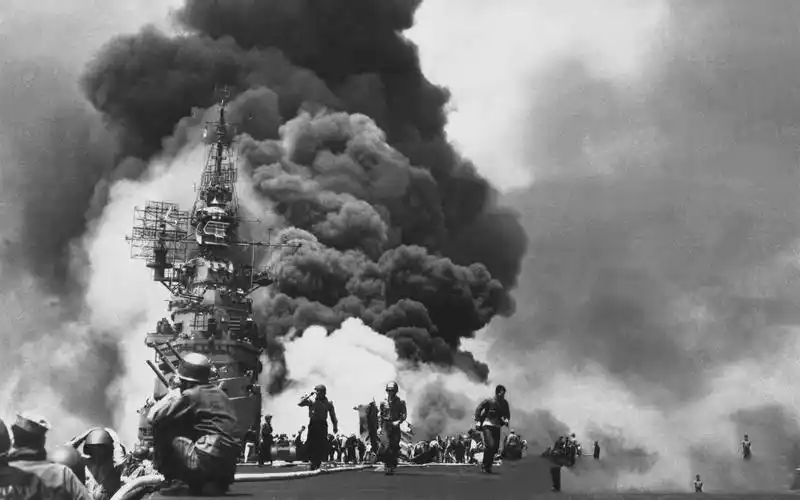 日本神风特攻队的飞行员都不怕死吗事情绝对没那么简单