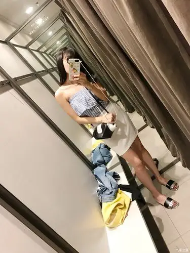 【长腿小仙女的穿搭日常分享】拍出网红照的技巧