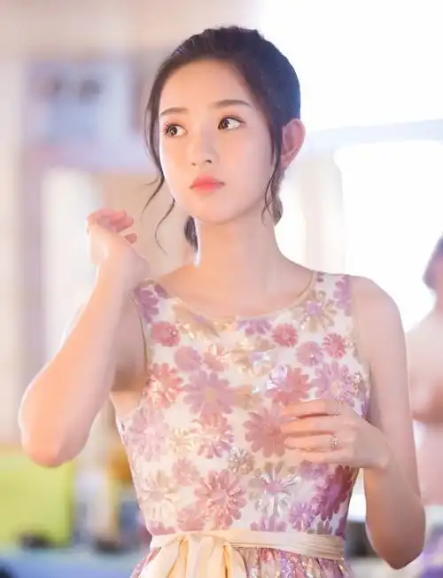 北京舞蹈学院校花王玉雯