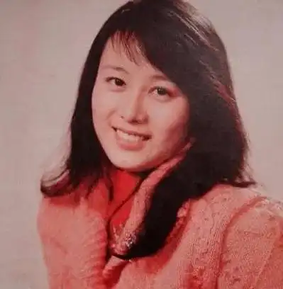 好命的吴玉芳21岁拿影后当红时嫁运动员夫妻恩爱32年惹人羡