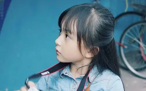 刘楚恬图片壁纸-人物壁纸-高清人物图片-第5图-娟娟壁纸