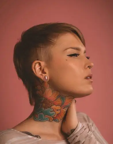 女生酷帅短发发型图片