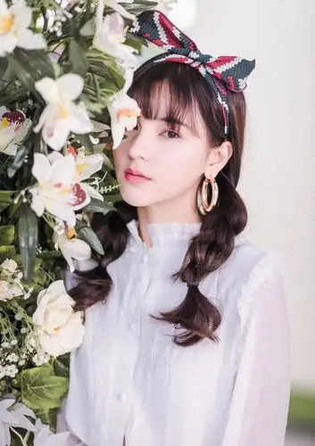 泰国电视当红小花旦李海娜