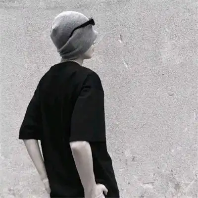 阳光帅气的男生侧面头像 高清可爱个性男头图片_男生头像_美头网