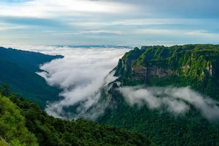 2019"大有明堂"采风行|匠心起笔,大明山桥亭再添诗意_广西