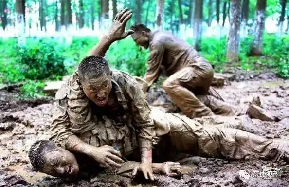 关于当兵训练累的说说