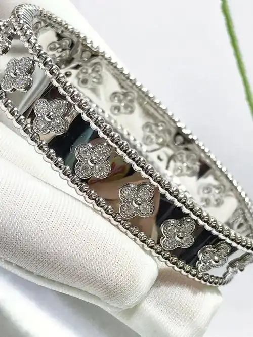 vca梵克雅宝万花筒满钻手镯7878