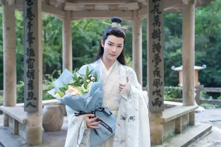 李岱昆《重紫》杀青 一人分饰两角,超虐角色引期待