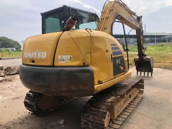 小松pc608挖掘机