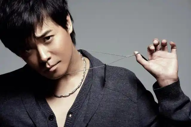 歌手陈思成个人资料 陈思诚父亲陈胜奇简历 - 歌词译