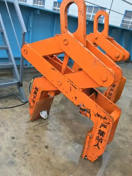 管片垂直吊具