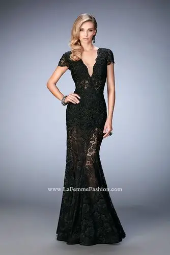 2019新款透视蕾丝双肩深v鱼尾晚礼服性感修身宴会年会晚装长款