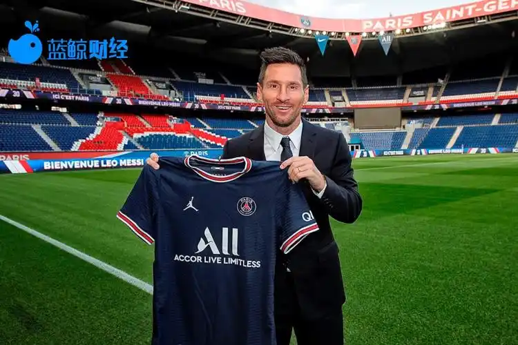 梅西巴黎新球衣上架几秒钟卖光巴黎主场球票炒至1000欧元