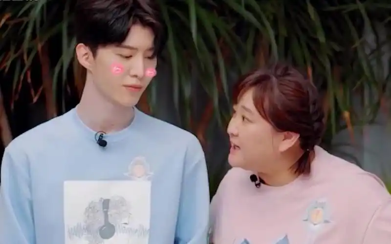 【加饭姐弟|贾玲x范丞丞】希望你的心是一颗勇敢的心