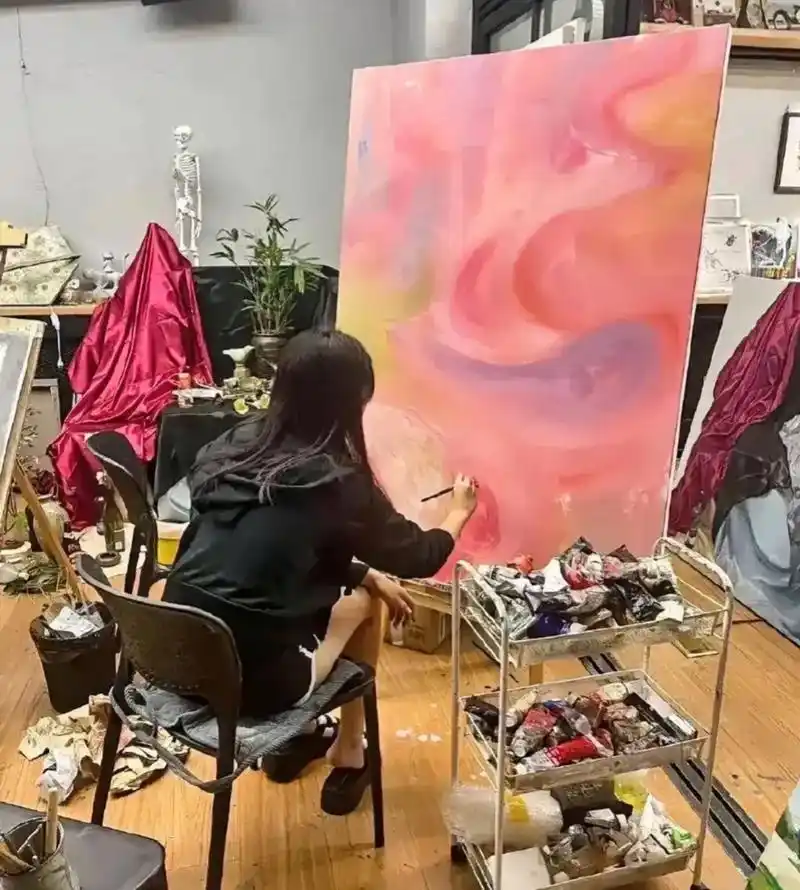 王诗龄的画引起网友的热议?