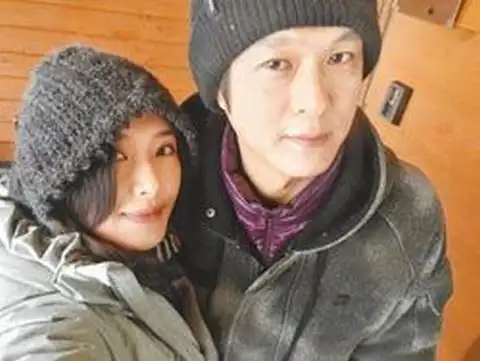 苏慧伦昨宣布上周四(3月6日)已与相恋2年的44岁运动板类代理商孙益民