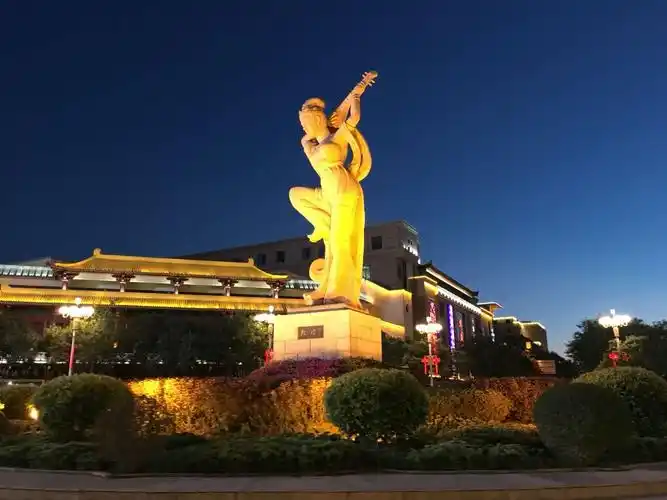 酒泉市敦煌市阳关中路572号_小妖分享_天气时景_预报查询 - 墨迹天气