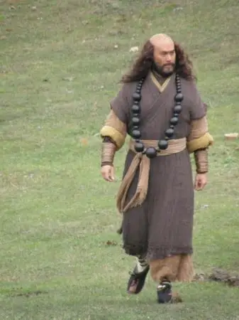 徐锦江为西游记添时尚亲自设计沙僧鞋