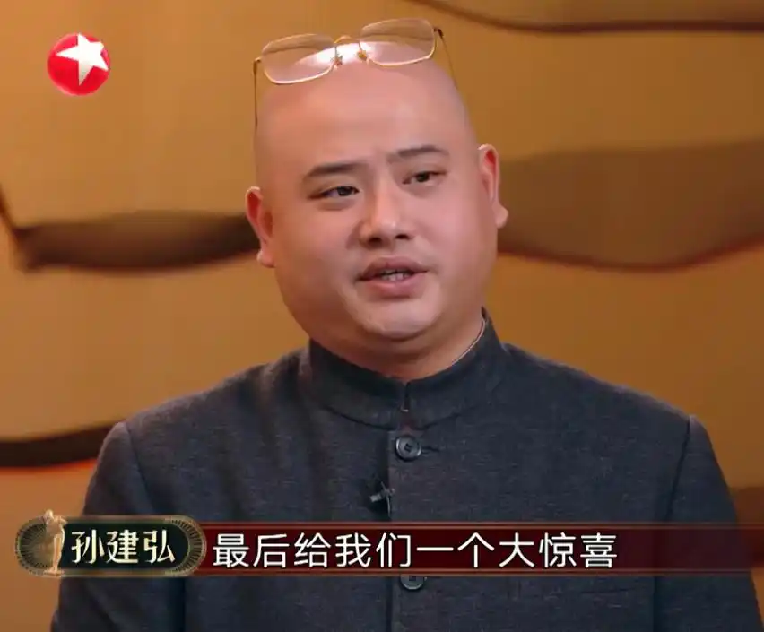 女主播薇娅亮相《欢乐喜剧人6》成最大惊喜,画风要开始"乱炖"