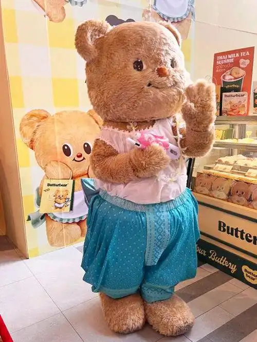 "泰版玲娜贝儿",这只小熊靠跳舞把店里的饼干卖爆!