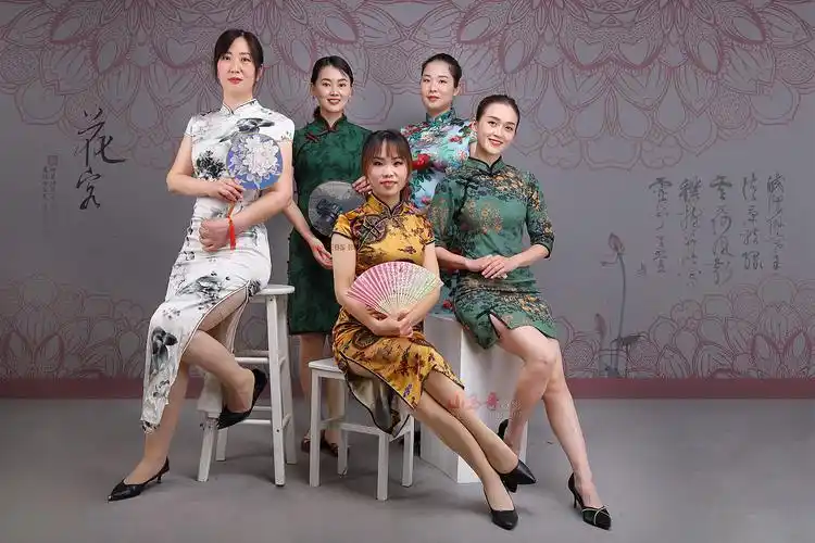 旗袍人像棚拍合照后期