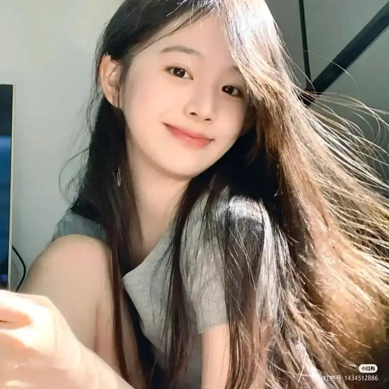 女生头像真人在外面就是阳光女孩哦.#女生头像 #真人 #颜值 - 抖音