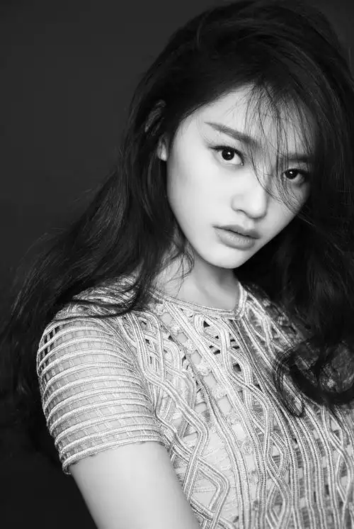 原创林允第一90后演员票房冠军累计超50亿