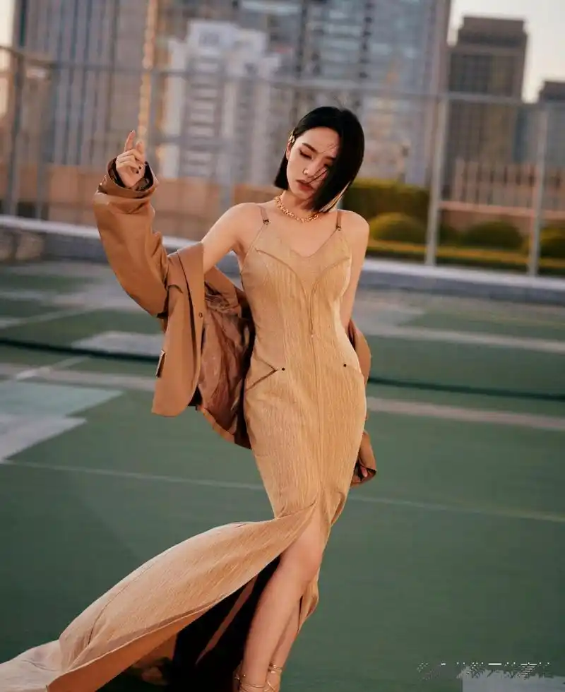 刘惜君美拉德装备