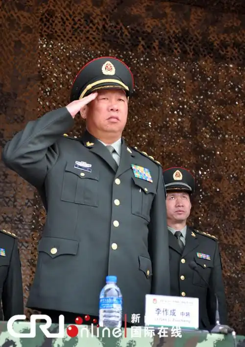 成都军区副司令员李作成中将宣布联训开始.肖中仁 摄