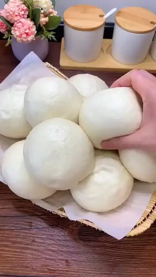 松软好吃的大馒头,特别详细的发面过程,再也别说蒸的馒