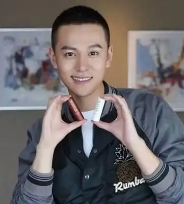 单眼皮长脸男生发型 长脸男生适合寸头吗