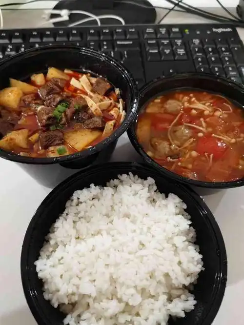 李富贵和刘桂香的伤心牛腩煲(石人西街店)-"在美团外卖上点的,他家的