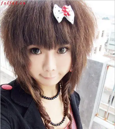 ═一守护中国>>—女>生>漂>亮>的>>发型