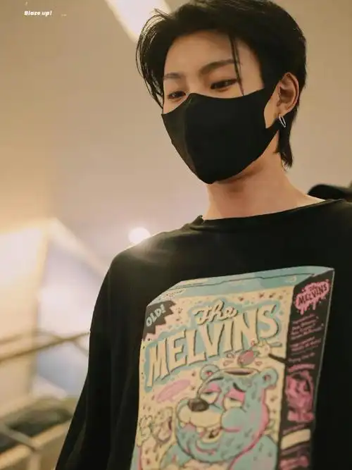 好久不见的奥斯卡和奥斯卡的新纹身