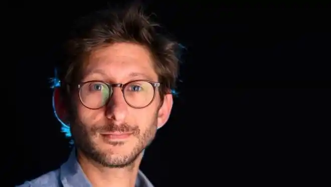 myanmar)记者美籍执行主编丹尼·芬斯特(danny fenster),自遭缅军警