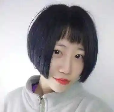 顺滑好打理适合知性女性>>短发沙宣头是一款极具个性的超炫酷发型