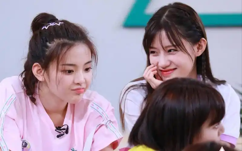 【越涵】【杨超越x陈意涵】互动合集(55p)