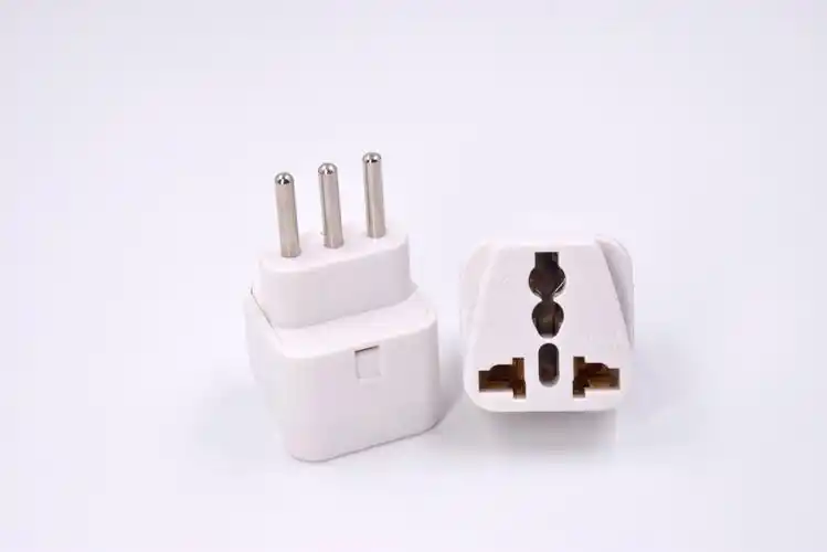 意大利转换插头 wd-12a