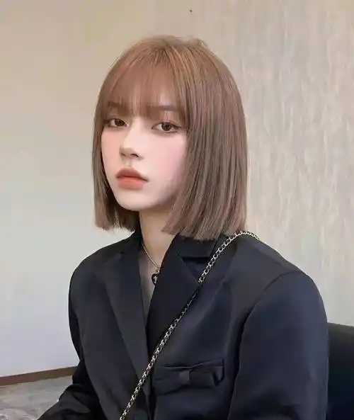 "盐系齐肩短发",爱住了!_中国_发型_形象